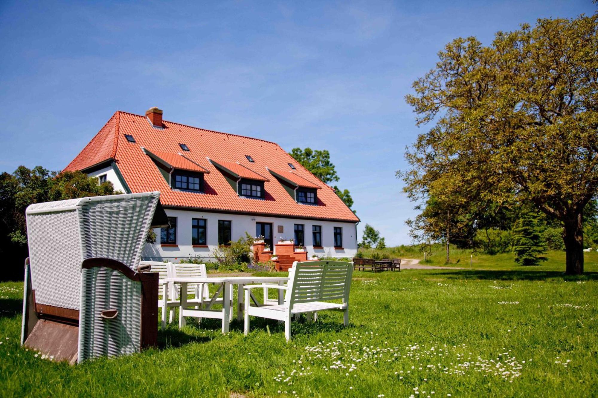 Gutshaus Ketelshagen Hotel Putbus Exterior photo